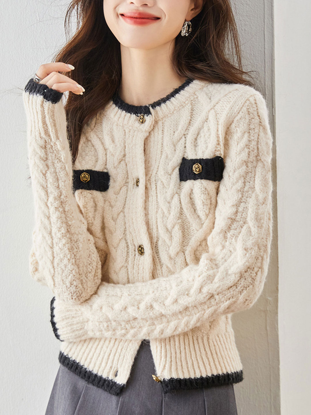 Emma Classic Thickened Knitted Cardigan Sweater-White