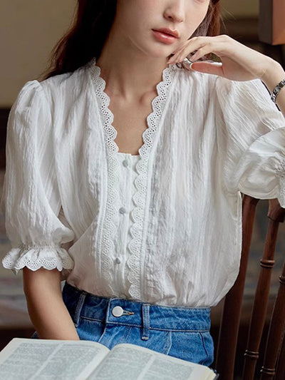 Elizabeth Retro V-Neck Puff Sleeves Lace Top