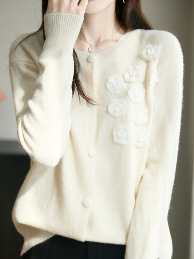 Aubrey Classic Crew Neck Flower Knitted Cardigan