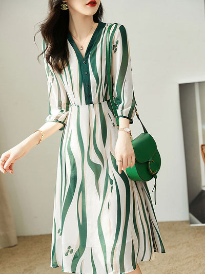 Layla Classic V-Neck Striped Dress