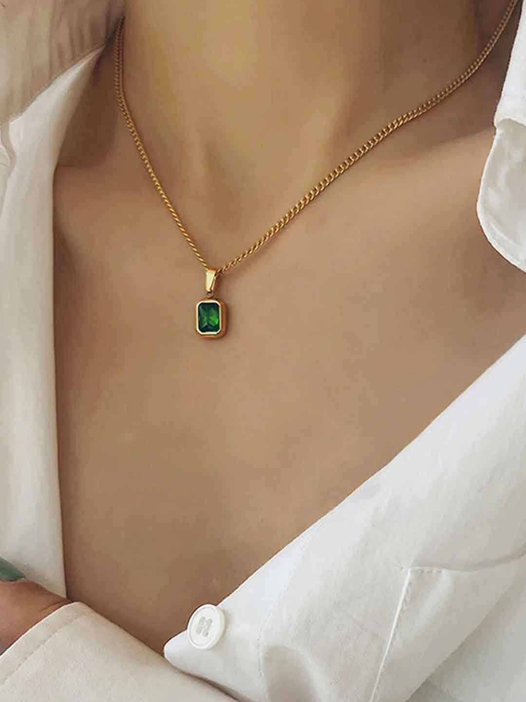 Green Pendant Necklace