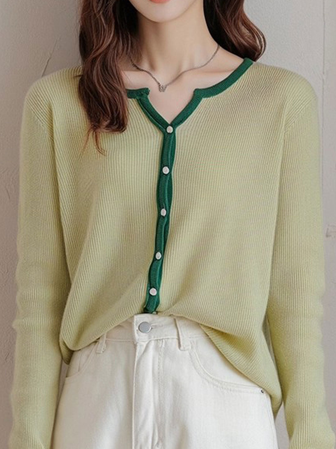 Madison Classic V-Neck Colorblock Knitted Sweater