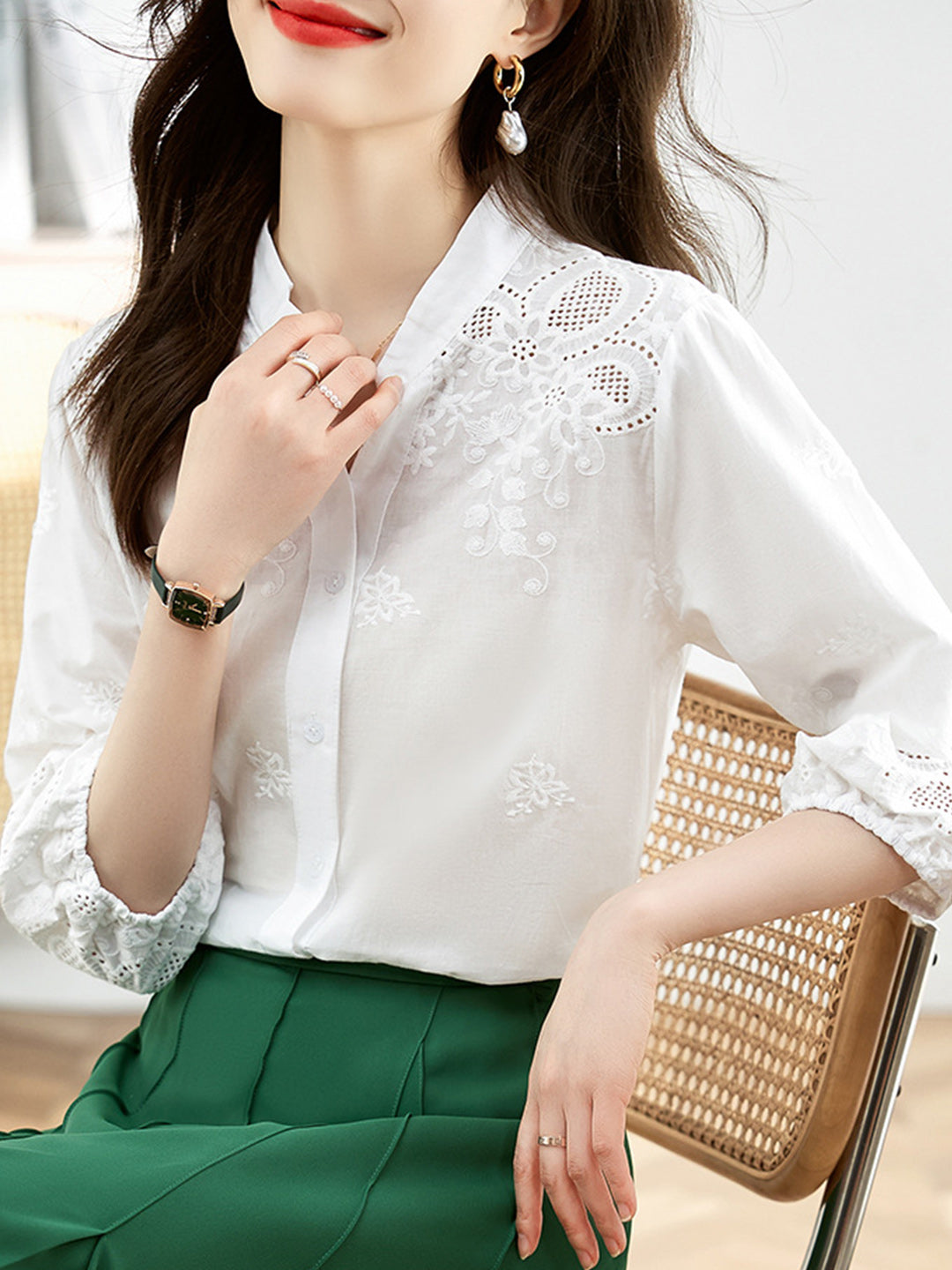 Mia Retro Embroidered Floral Hollowed Top