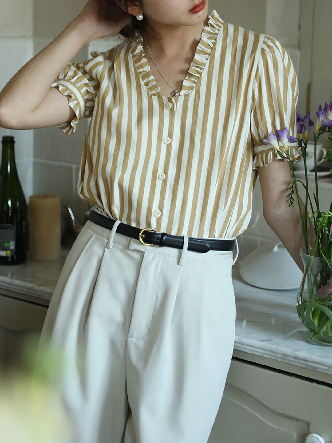 Emily Retro V-Neck Puff Sleeve Top