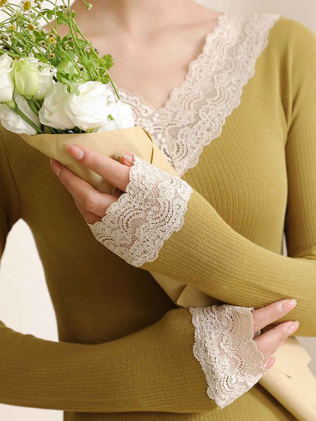 2pcs Women'S Lace V-Neck Tight Underwear Set