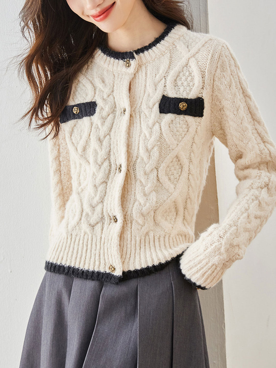 Emma Classic Thickened Knitted Cardigan Sweater-White