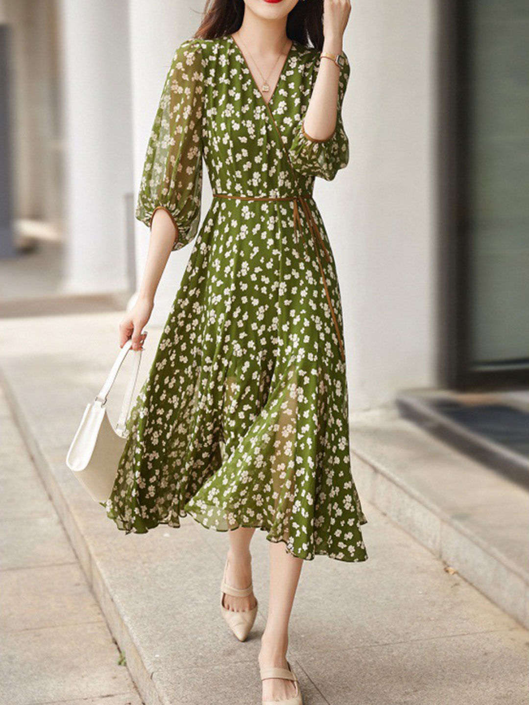 Molly Retro Floral Wrap Waisted Dress-Green Long