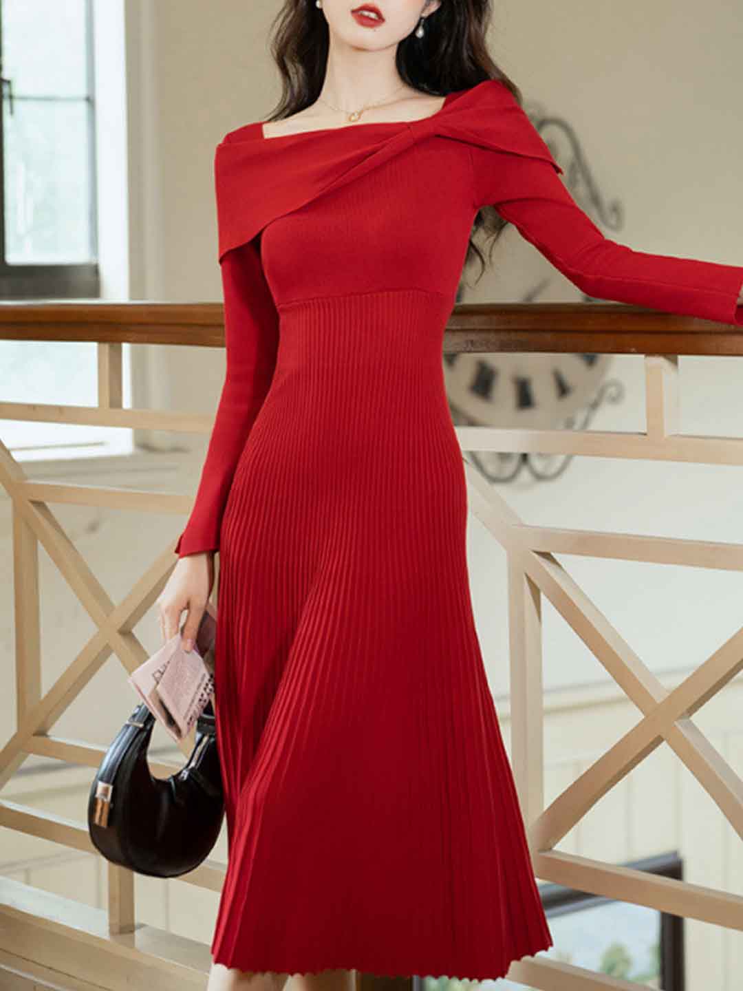 Riley Elegant Off-shoulder Bow Pleated Knitted Dress