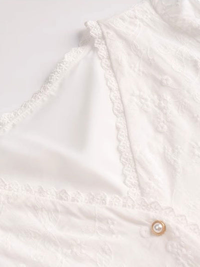 Lisa Retro V-neck Embroidered Blouse