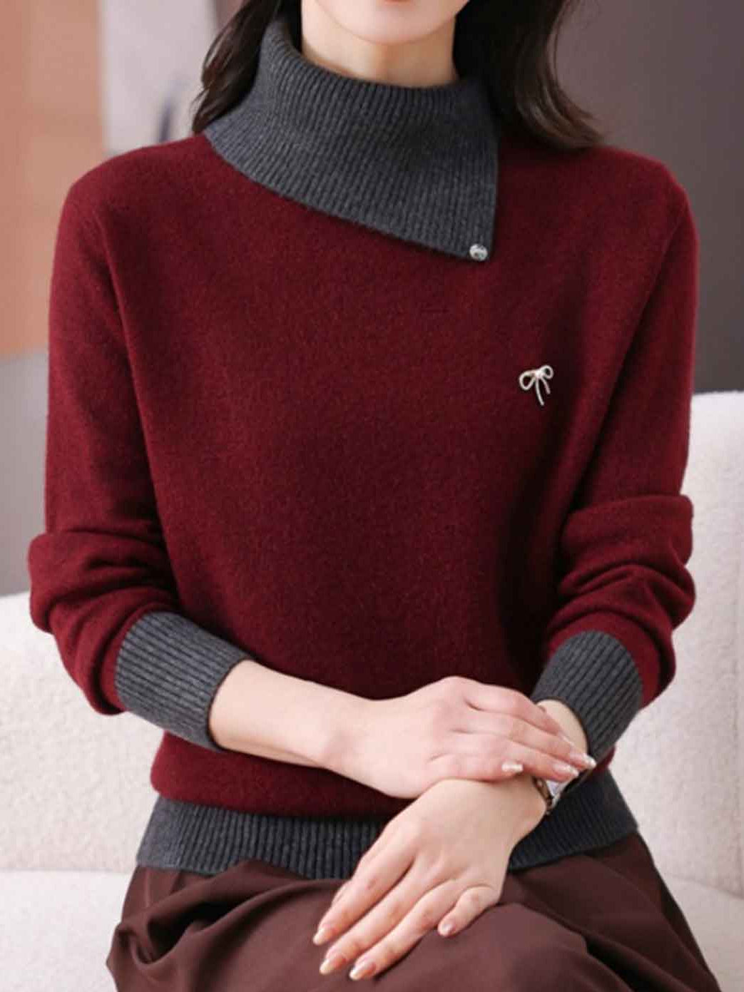 Olivia Classic Turtleneck Contrasted Panelled Knitted Sweater