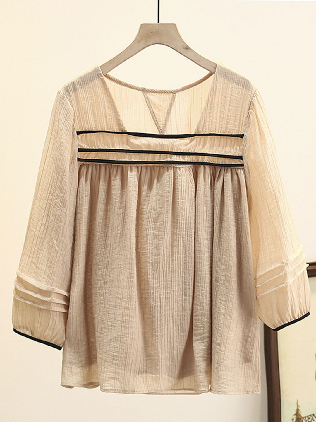 Bella Classic Back Hollowed Blouse-Yellow