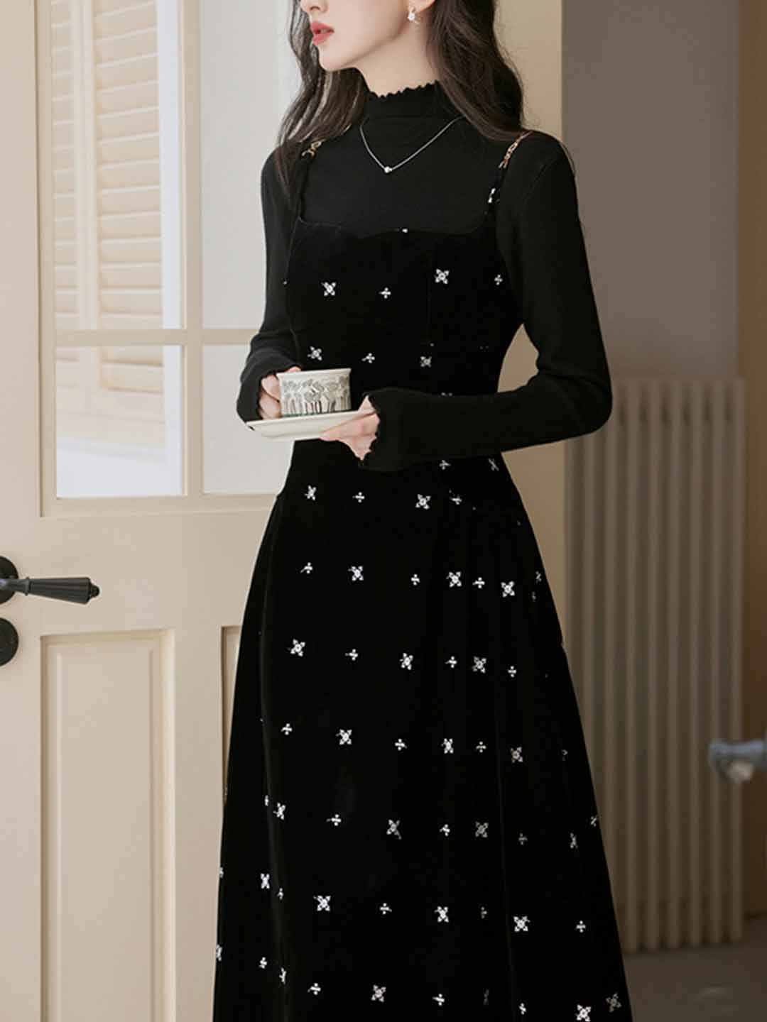 Kayla Retro Velvet Embroidered Slip Dress Two-Piece Set