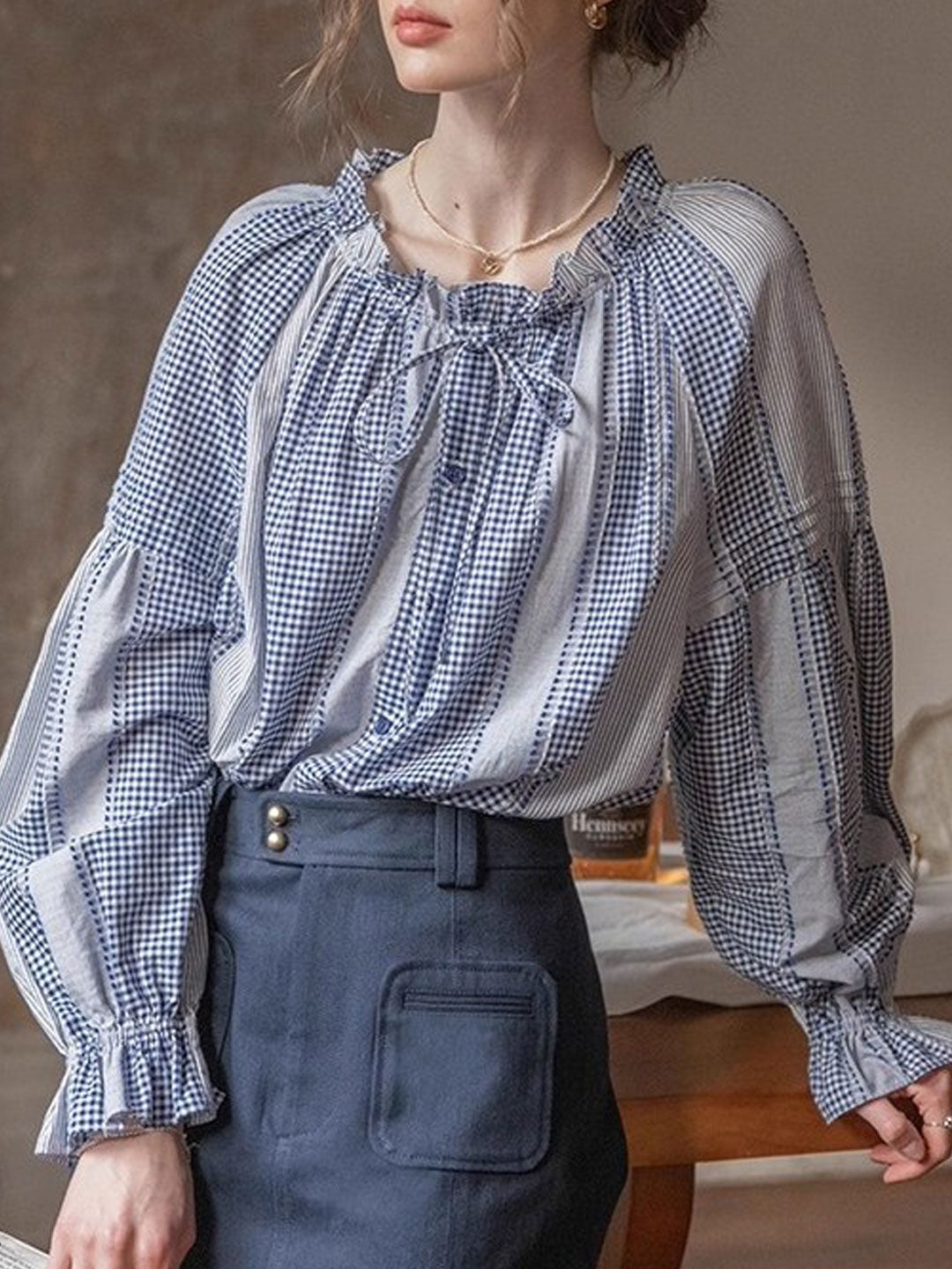 Isabella Retro Ruffled Collar Lantern Sleeve Top