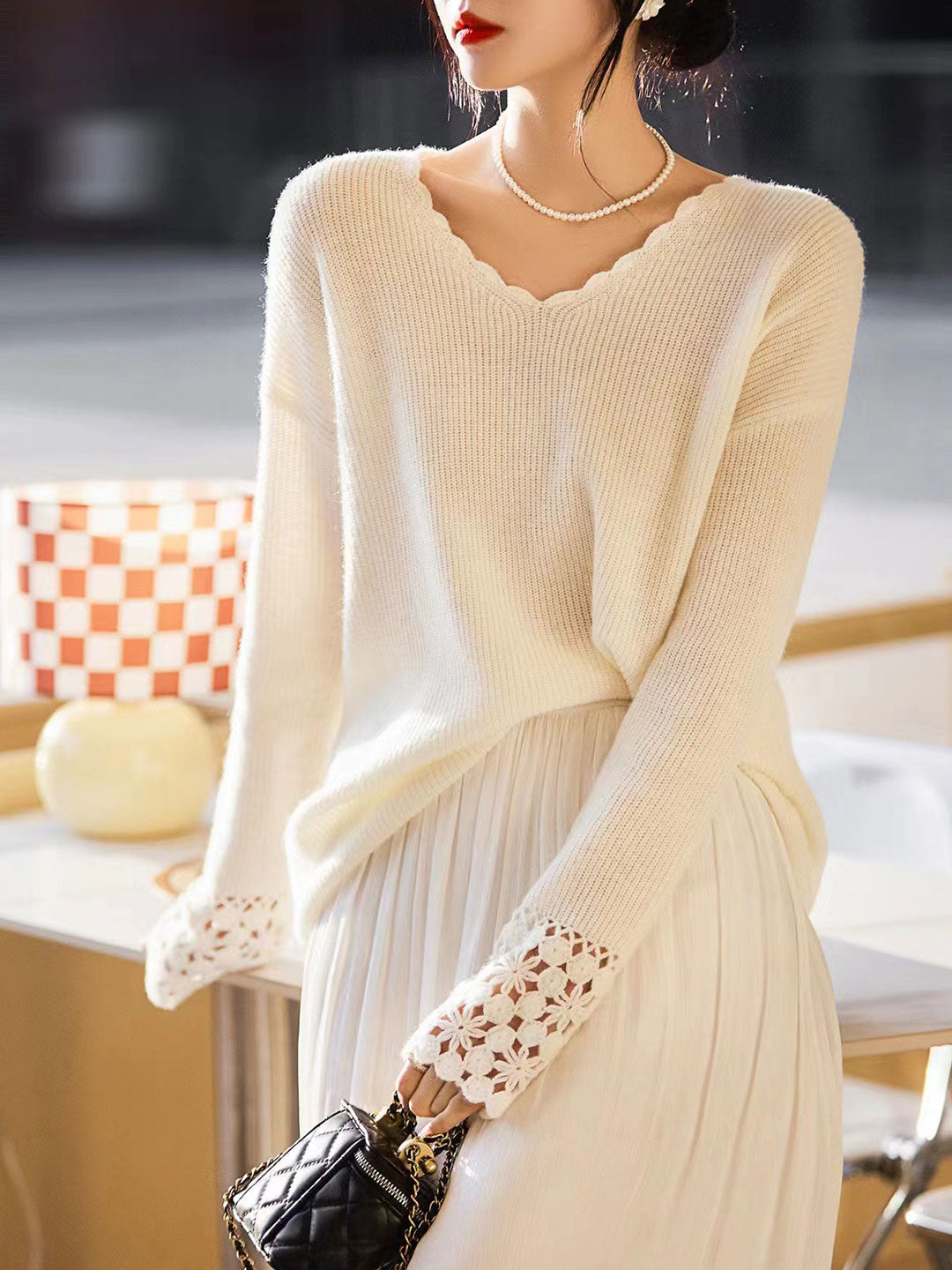 Chloe Retro Hollowed Loose Knitted Pullover Sweater-Black