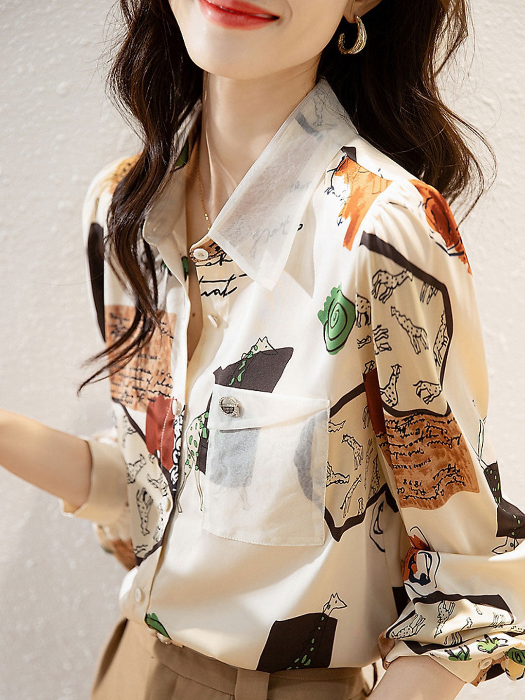 Audrey Loose Contrasted Lapel Printed Shirt
