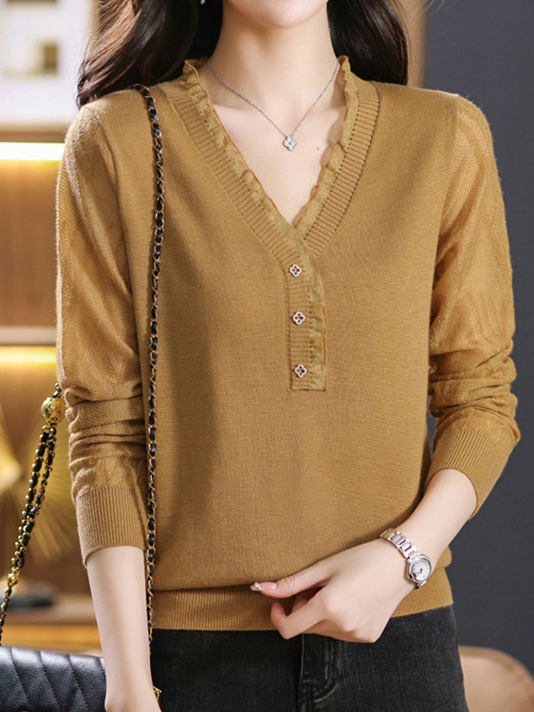 Julia Retro V-Neck Lace Trimmed Knitted Top