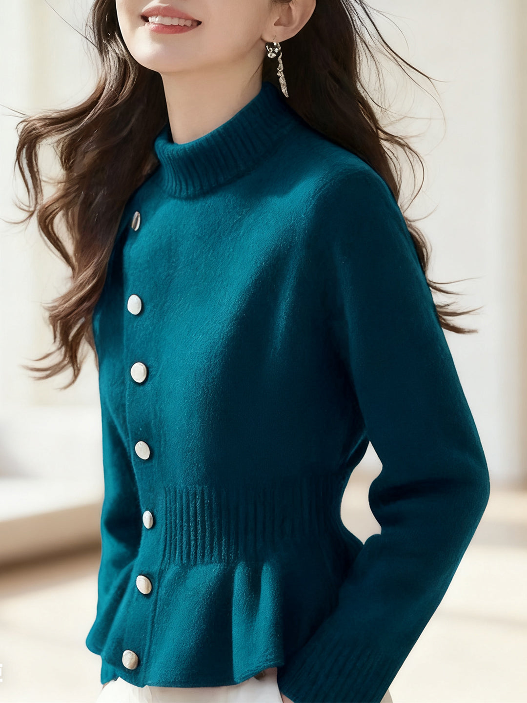 Valeria Slim Turtleneck Solid Color Pullover Knitted Top