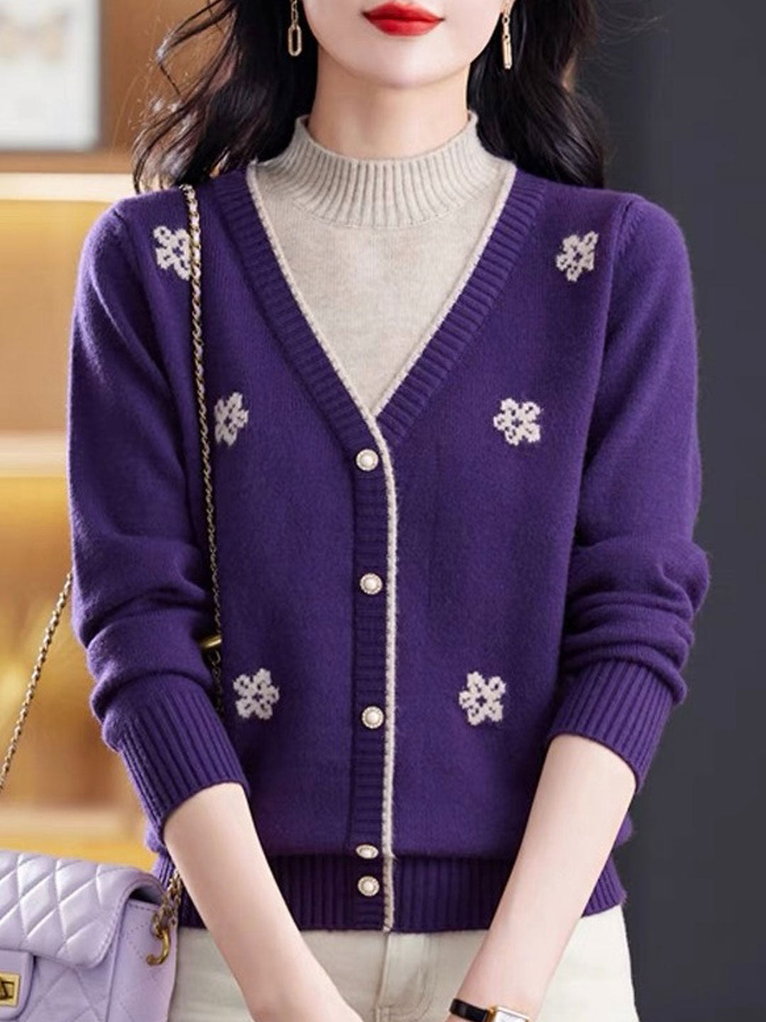 Ava Loose Contrasted Turtleneck Knitted Sweater