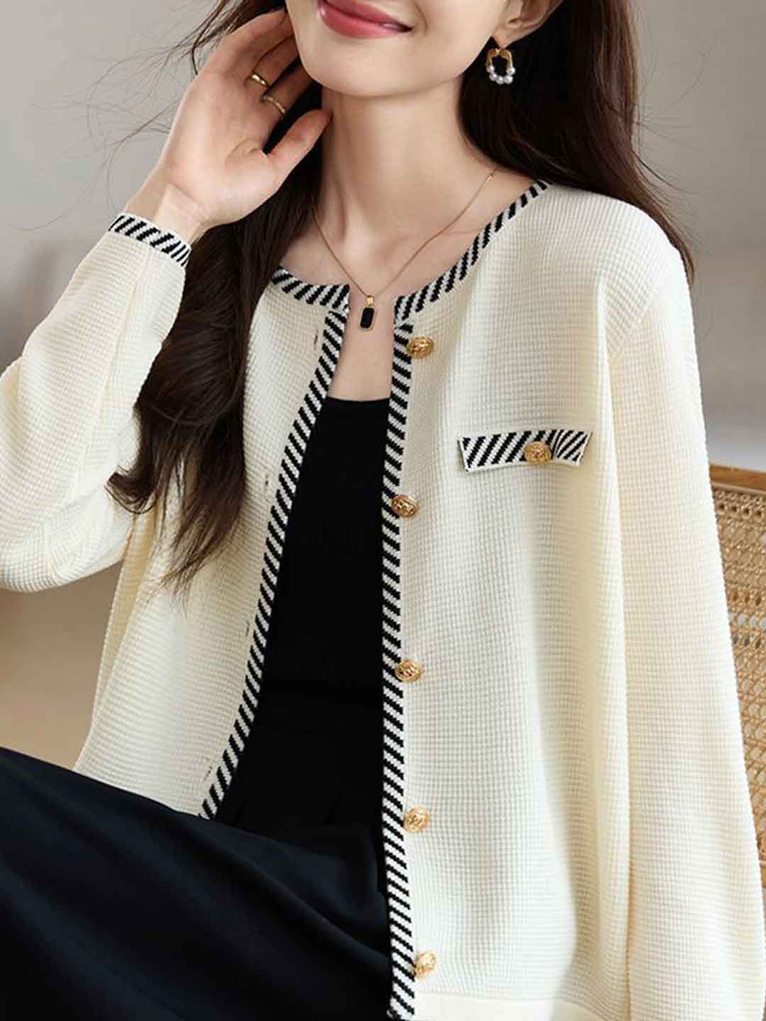 Caroline Elegant Crew Neck Tweed Cardigan