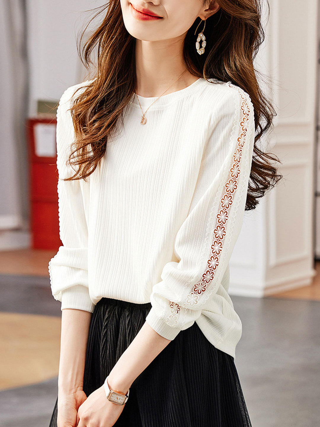 Camila Classic Crew Neck Solid Color Top