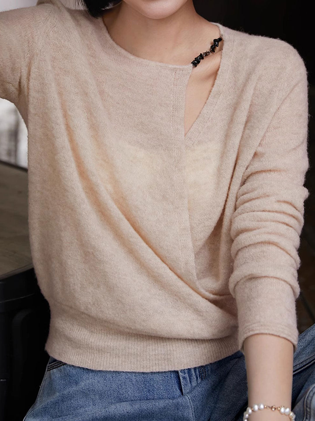 Abigail Classic Crew Neck Hollowed Knitted Cardigan