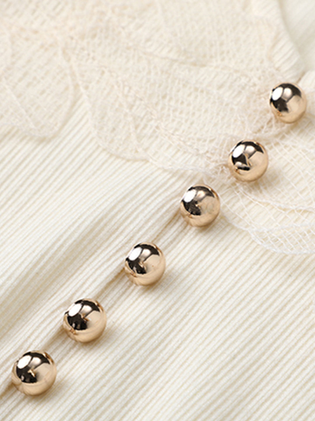 Trinity Vintage V-Neck Mesh Stitching Top