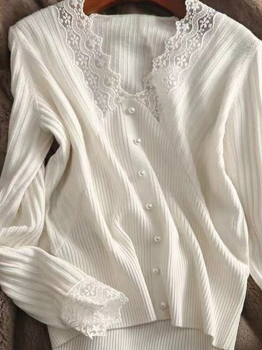 Victoria Elegant V-neck Hollowed Lace Knitted Top