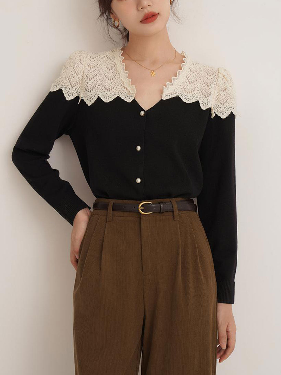 Destiny Vintage V-Neck Hollowed Lace Knitted Top