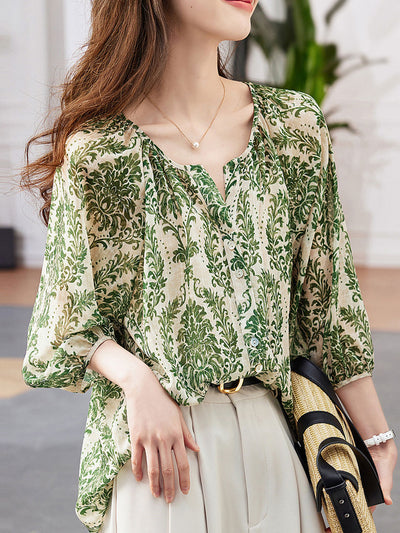 Zoey Classic V-neck Floral Chiffon Top