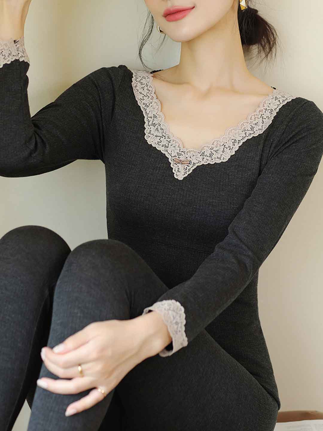 2pcs Women'S Lace V-Neck Tight Base Underwear Set