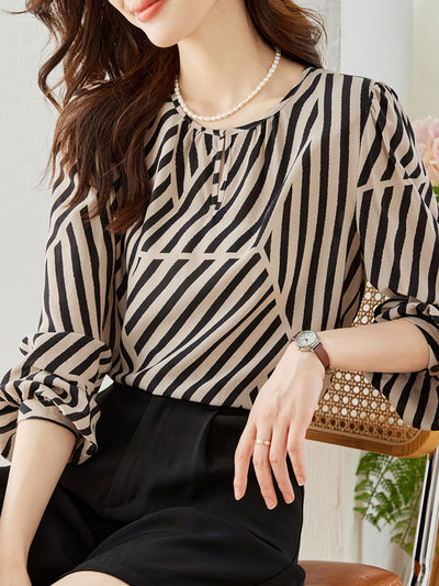 Zoe Classic Crew Neck Printed Striped Shirt