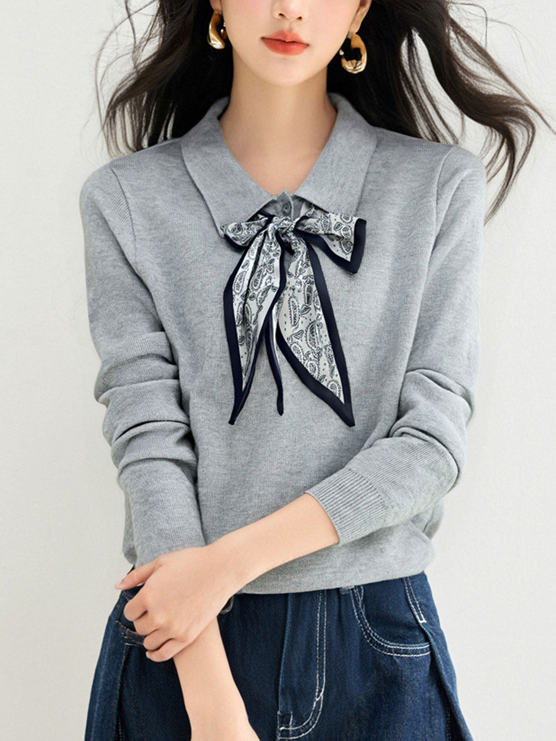 Natalie Loose Lapel Bow Tie Knitted Top