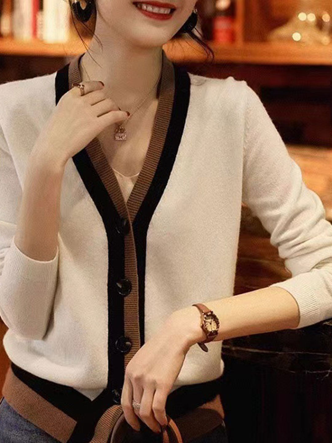 Anna Casual V-Neck Color Block Knitted Cardigan