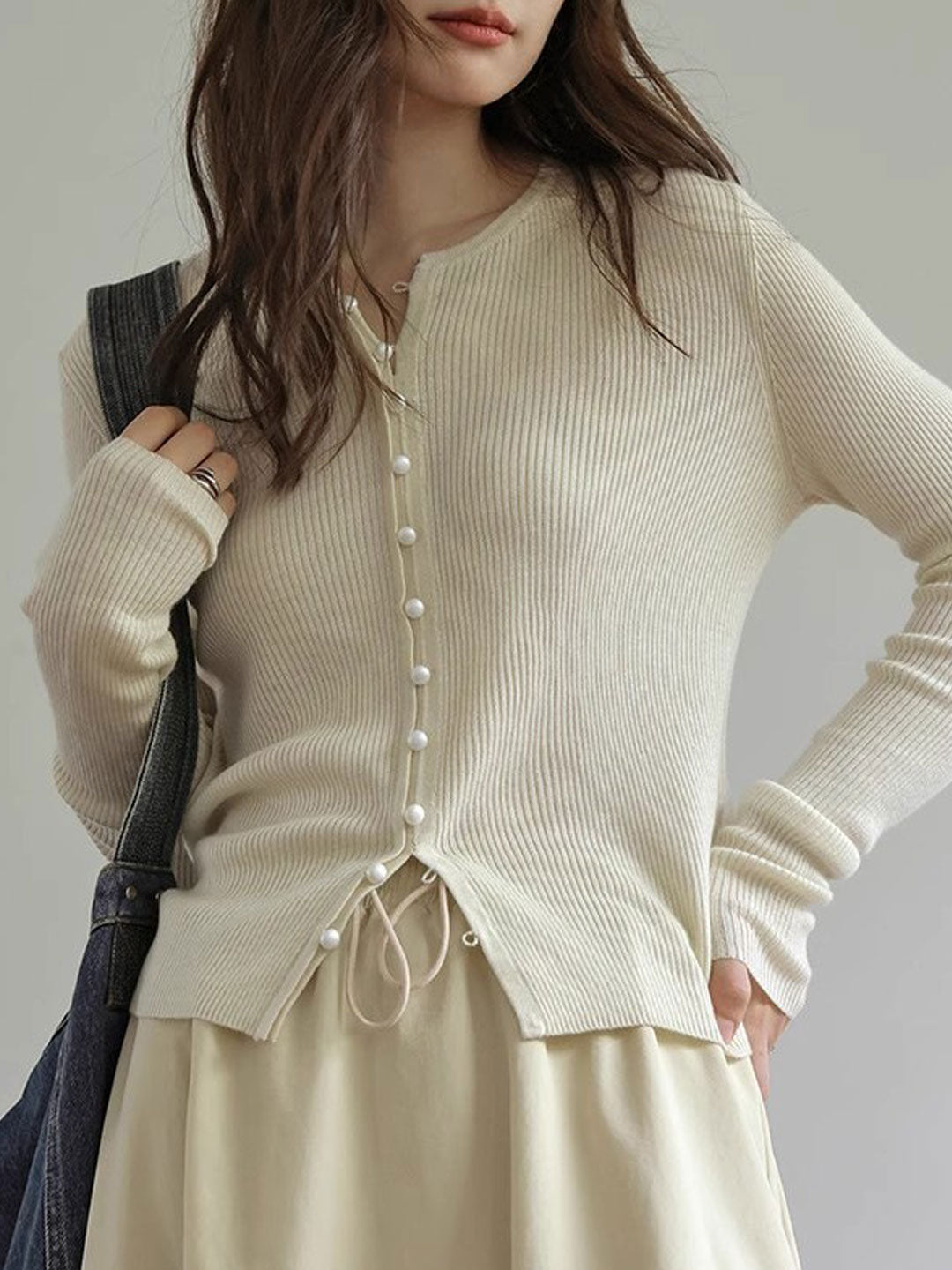 Emma Classic Crew Neck Solid Color Knitted Cardigan