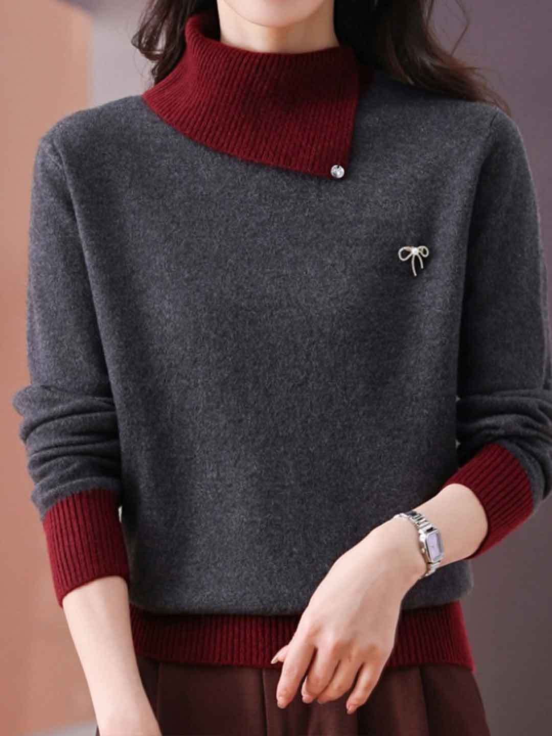 Olivia Classic Turtleneck Contrasted Panelled Knitted Sweater