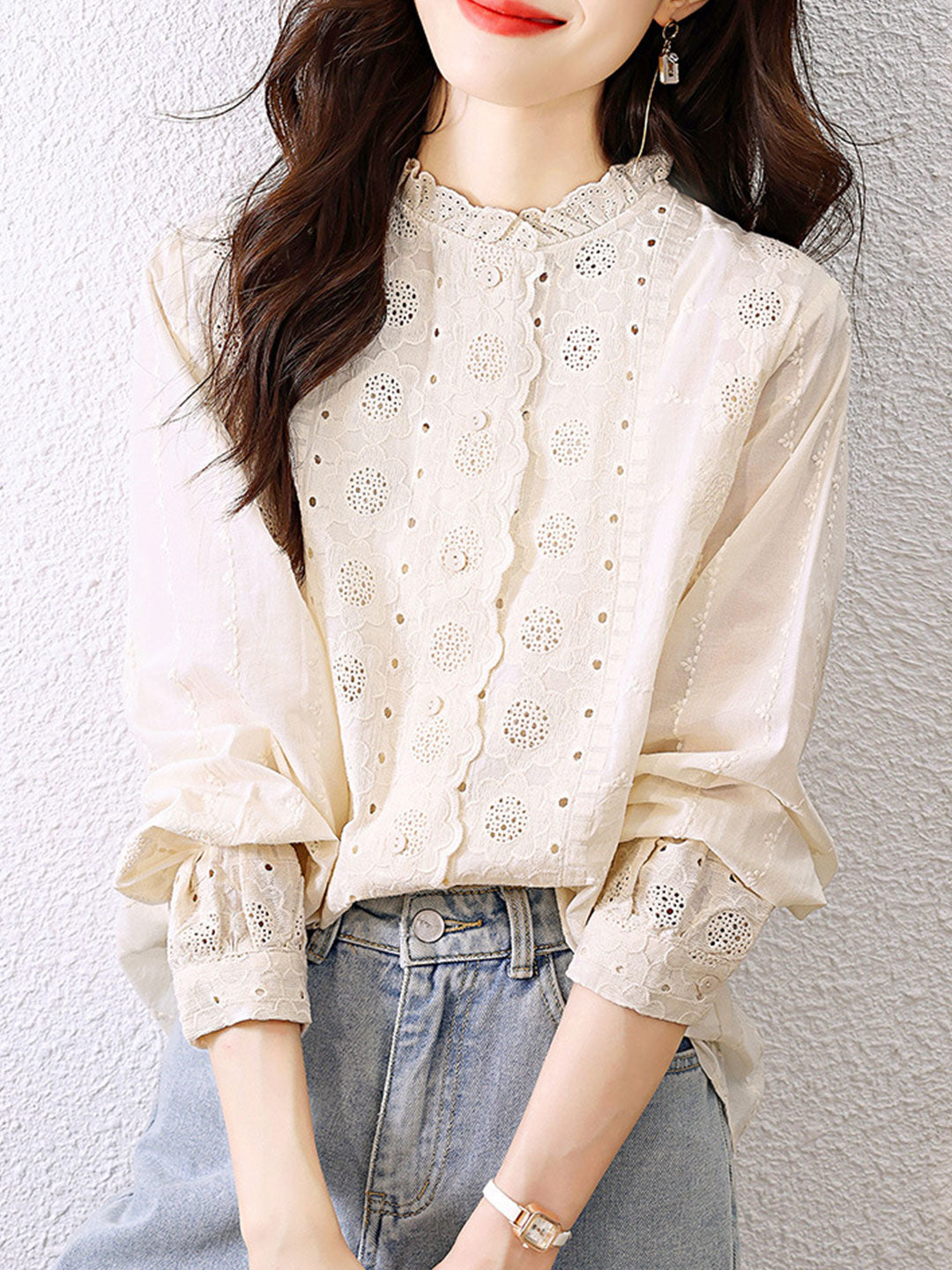 Kylie Retro Lace Collar Embroidery Top