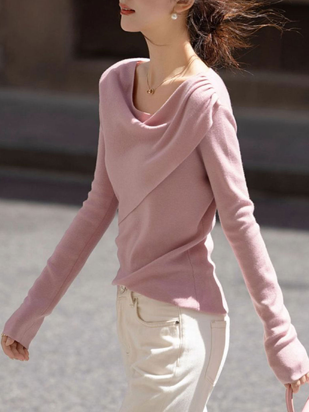 Lily Slim Swing Collar Knitted Top