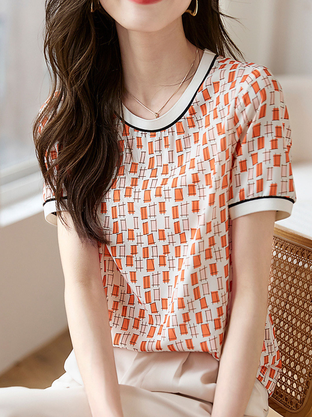 Brianna Casual Color Contrasted Top