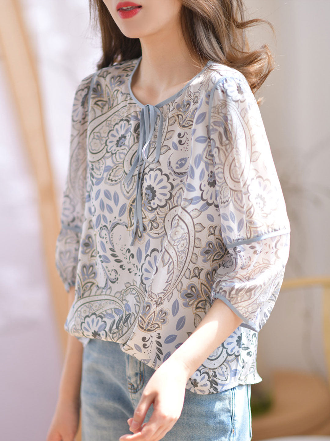 Sophia Loose Lantern Sleeve Printed Tie Top