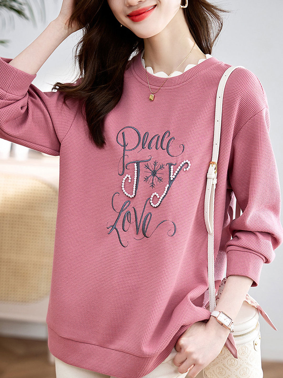 Olivia Classic Beaded Embroideried Sweatshirt