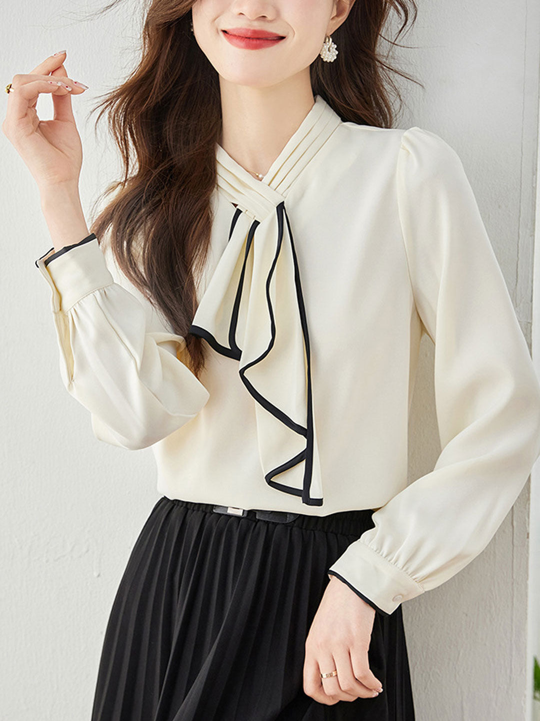 Samantha Classic V-neck Lantern Sleeve Chiffon Shirt