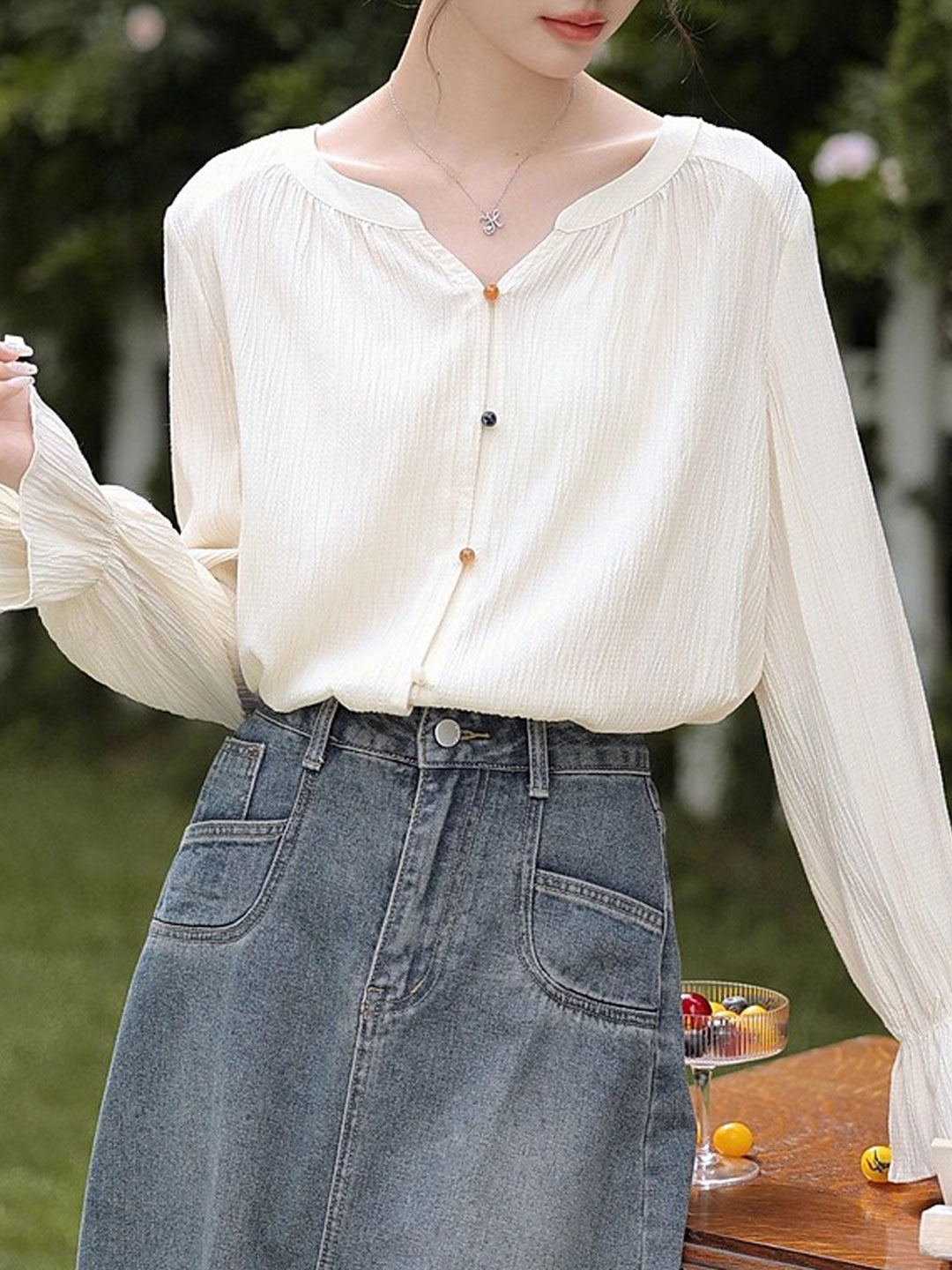 Olivia Loose V-Neck Lantern Sleeve Pleated Textured Top