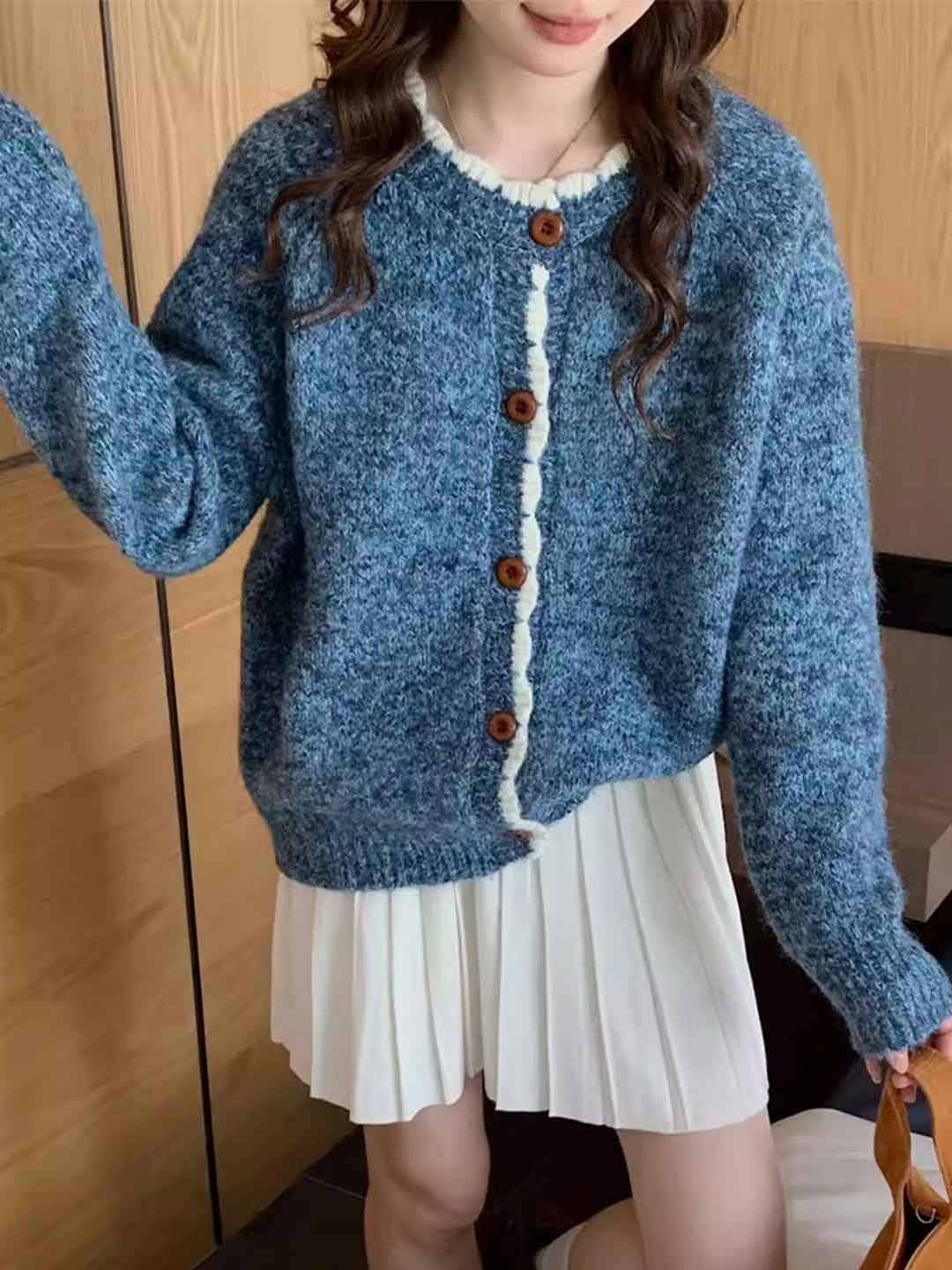 Emma Loose Crew Neck Colorblock Knitted Cardigan