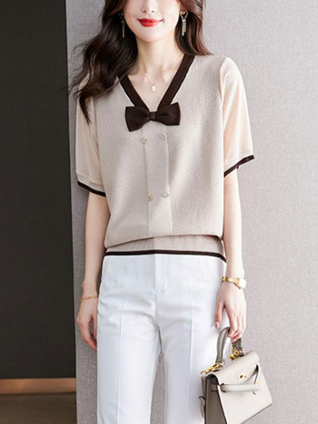 Brianna Loose V-neck Bow Knitted Top-Coffee