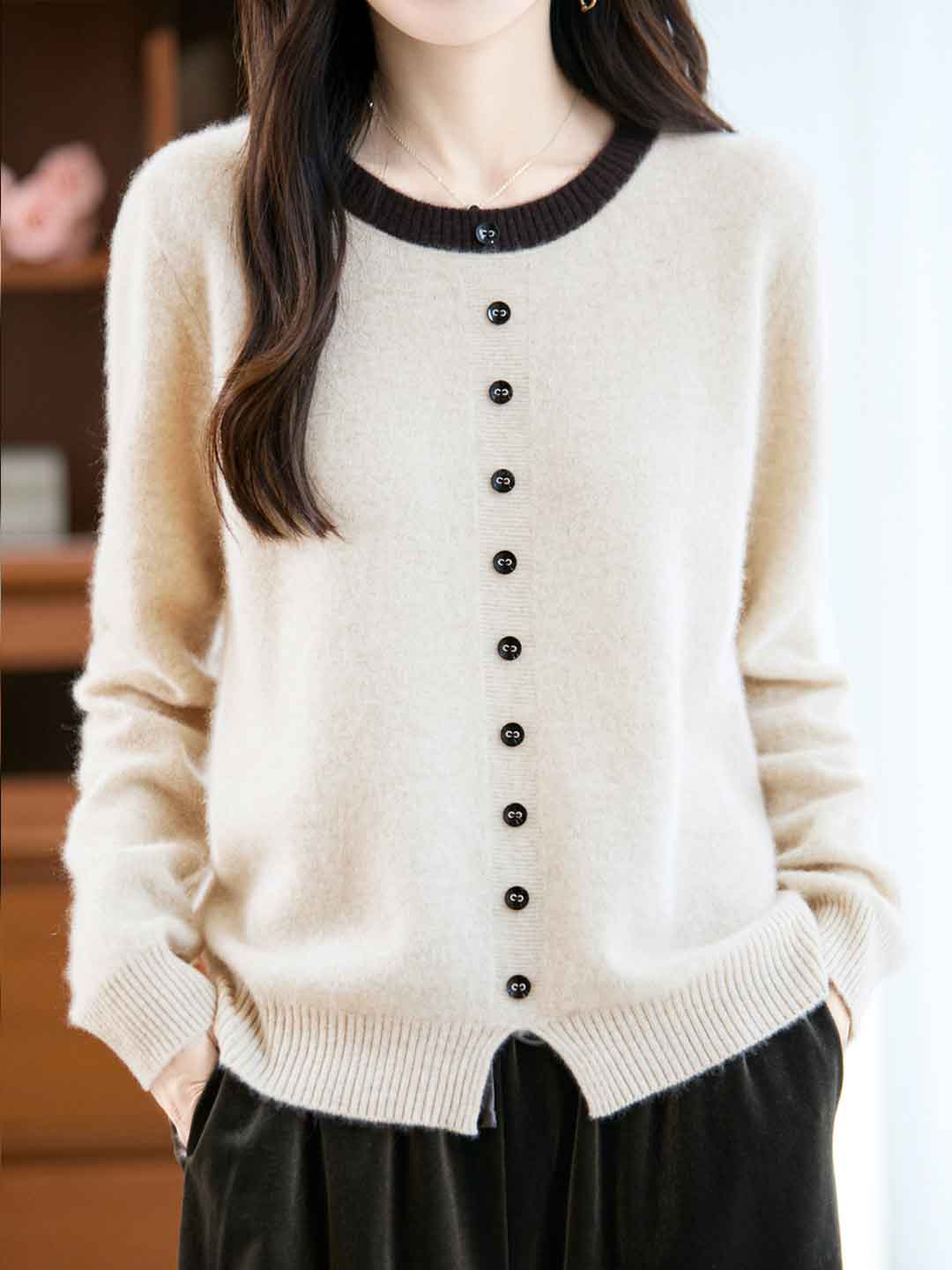 Maya Loose Crew Neck Colorblocked Pullover Knitted Sweater