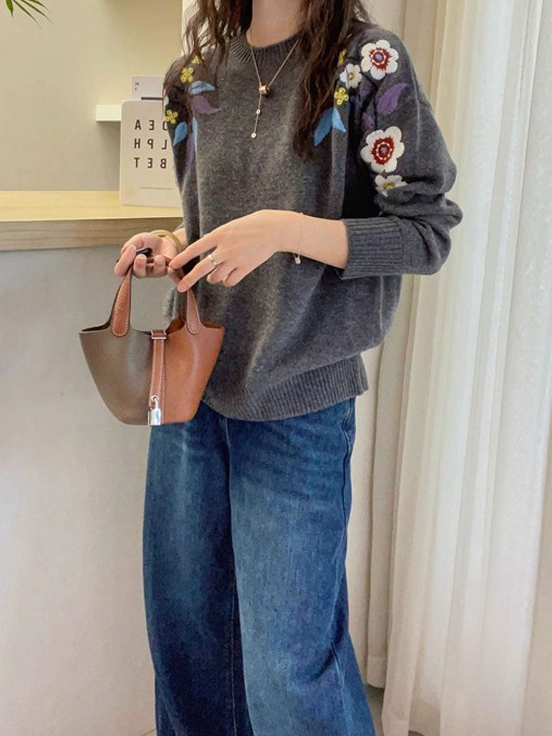 Andrea Casual Crew Neck Flower Embroidered Knitted Sweater