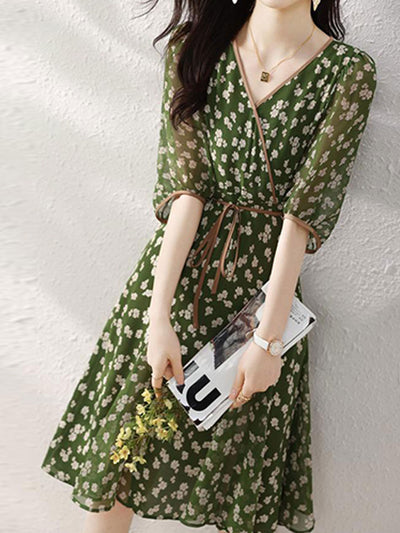 Molly Retro Floral Wrap Waisted Dress-Green Long