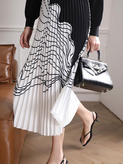 Sarah Classic Contrasted Color Irregular Striped Skirt