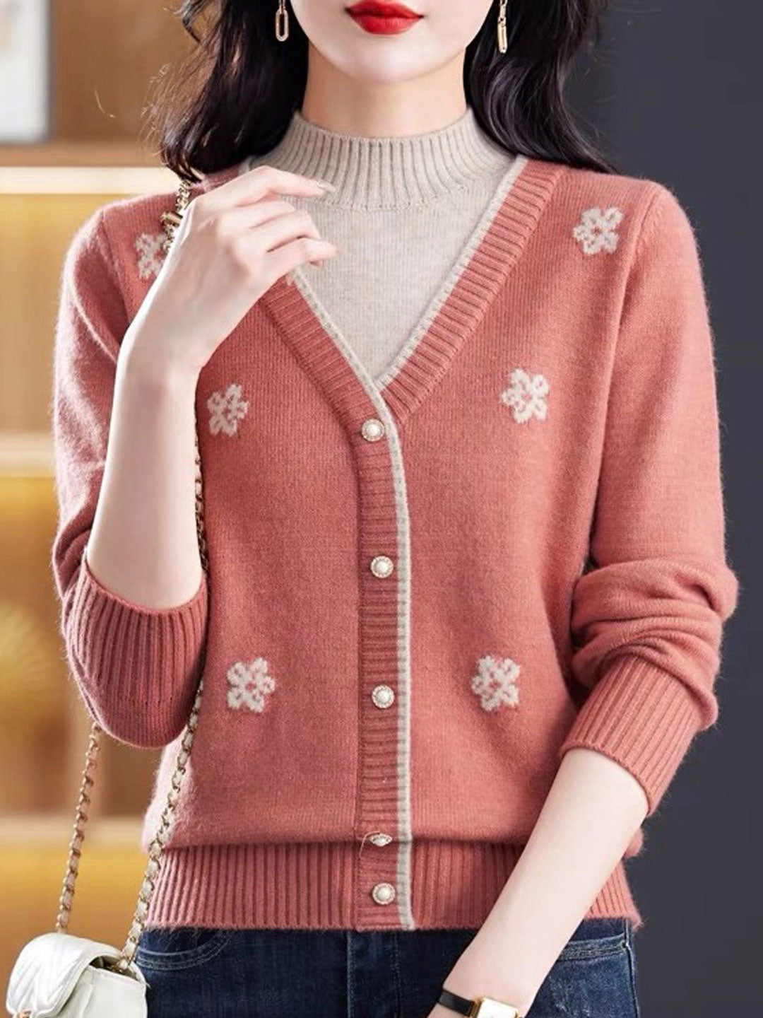 Ava Loose Contrasted Turtleneck Knitted Sweater