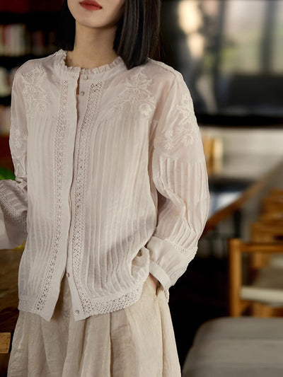 Claire Loose Auricular Puff Sleeve Embroidered Blouse